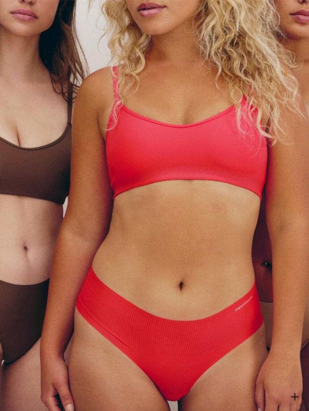 Organic Basics Naked Rib Bralette Sports Bra Medium Strawberry Red